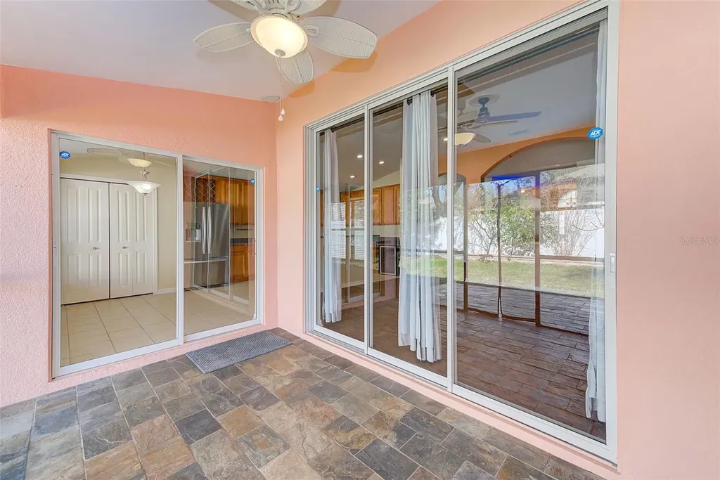 422 Down Pine Drive Seffner FL 33584