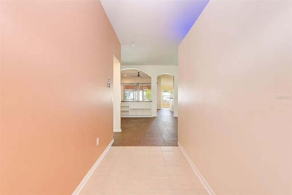 422 Down Pine Drive Seffner FL 33584