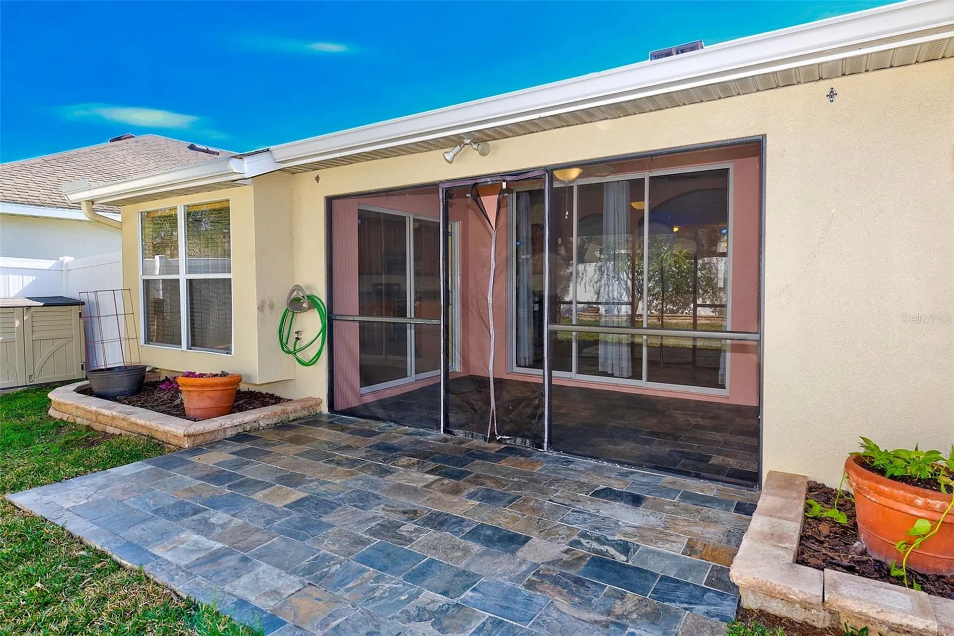 422 Down Pine Drive Seffner FL 33584