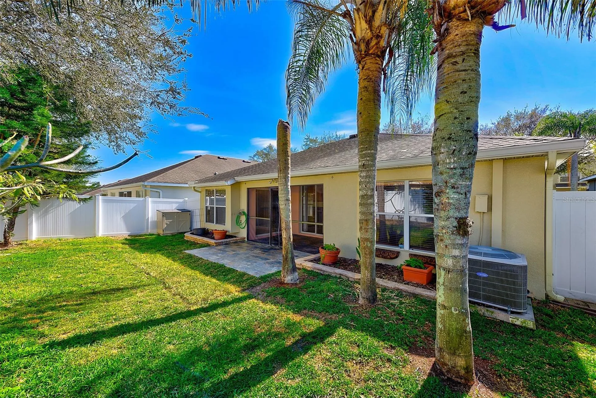 422 Down Pine Drive Seffner FL 33584