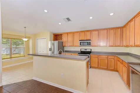 422 Down Pine Drive Seffner FL 33584