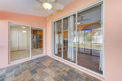 422 Down Pine Drive Seffner FL 33584