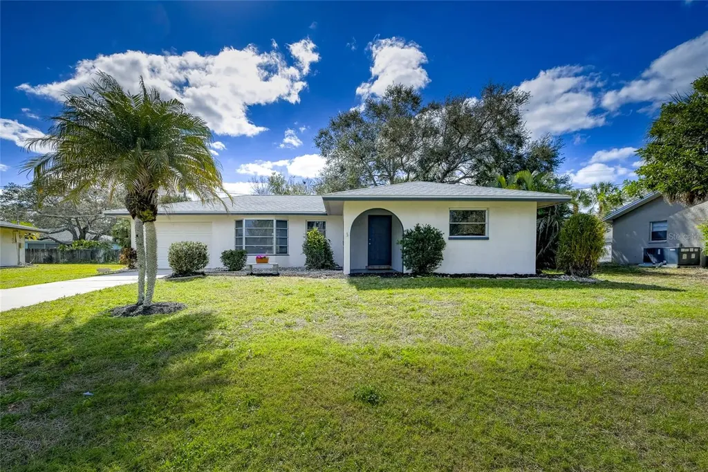 4916 Live Oak Drive Sarasota FL 34232