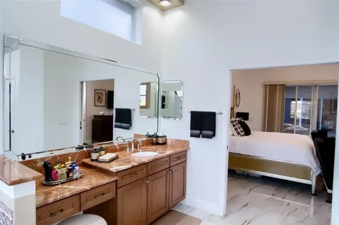 2228 Callaway Court Davenport FL 33837