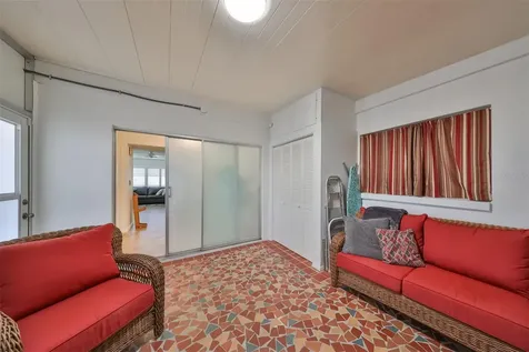 250 Rosery Road NW Largo FL 33770