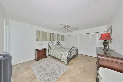 250 Rosery Road NW Largo FL 33770