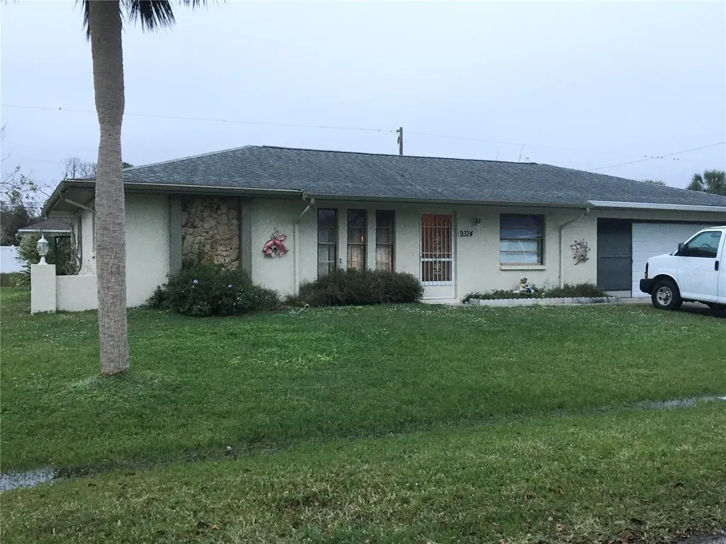 9324 Saint Catherine Avenue Englewood FL 34224