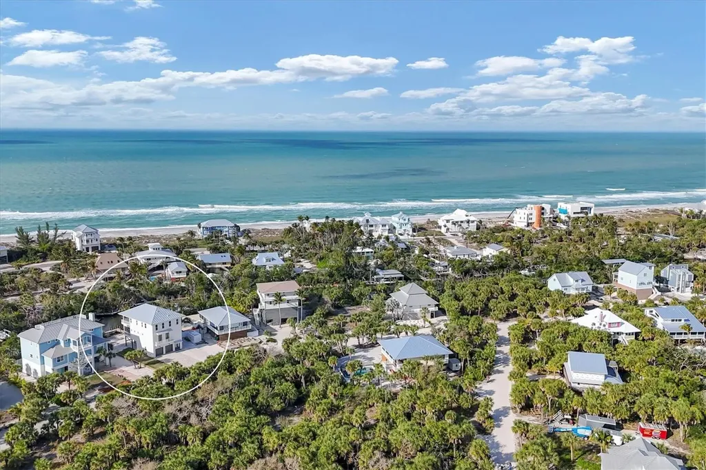 27 Palm Drive Placida FL 33946