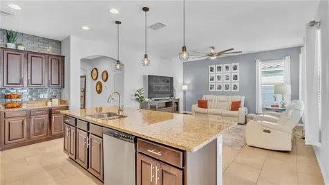 2260 Bella Luna Circle Lakeland FL 33810