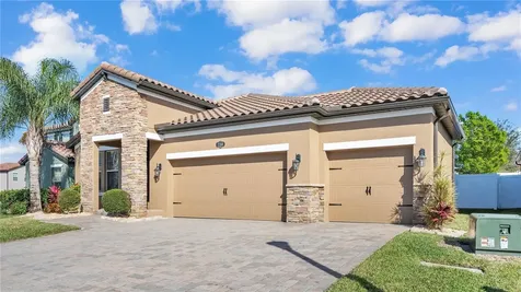 2260 Bella Luna Circle Lakeland FL 33810
