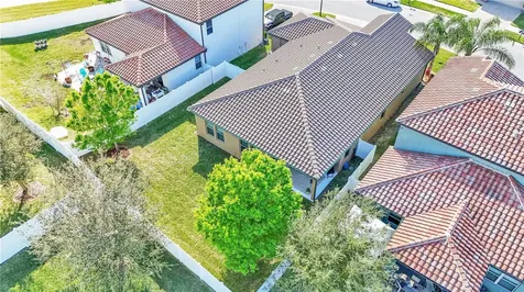2260 Bella Luna Circle Lakeland FL 33810
