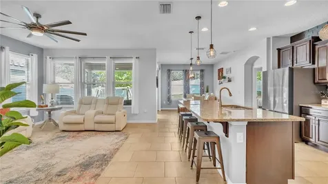 2260 Bella Luna Circle Lakeland FL 33810