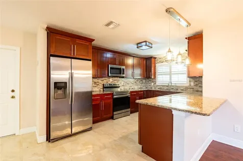 1831 S Betty Lane Clearwater FL 33756
