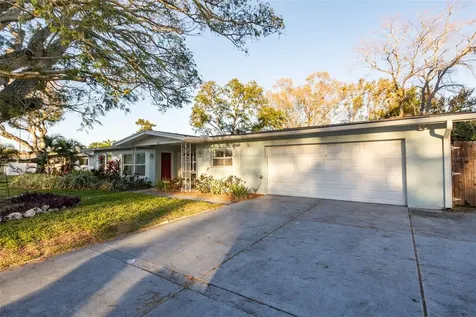 1831 S Betty Lane Clearwater FL 33756