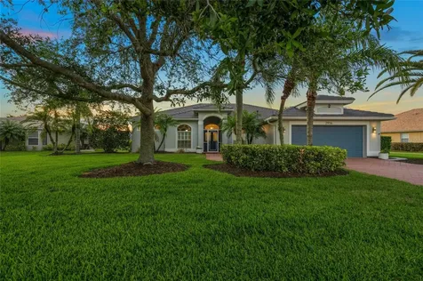 2916 Seasons Boulevard Sarasota FL 34240