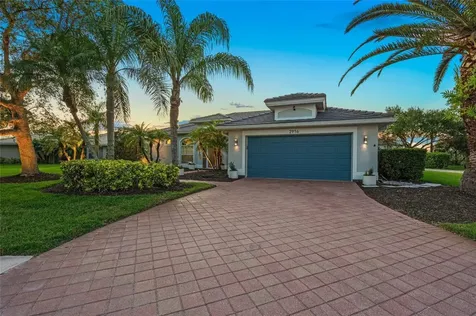 2916 Seasons Boulevard Sarasota FL 34240