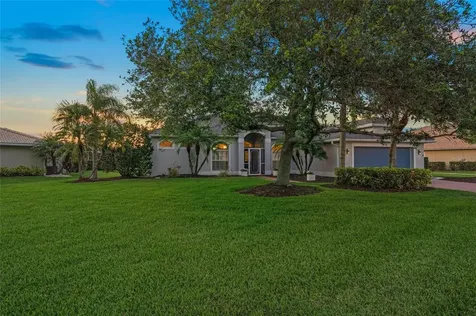 2916 Seasons Boulevard Sarasota FL 34240