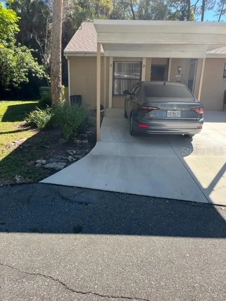 4833 Village Gardens Drive Sarasota FL 34234