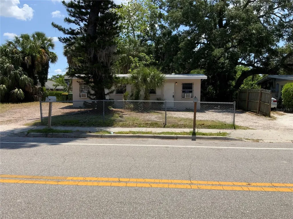 2926 N Orange Avenue Sarasota FL 34234