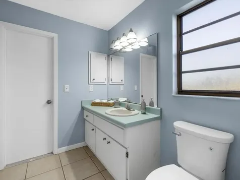 4123 Deerfield Drive Sarasota FL 34233