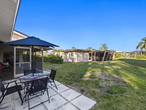 4123 Deerfield Drive Sarasota FL 34233