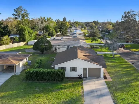 4123 Deerfield Drive Sarasota FL 34233