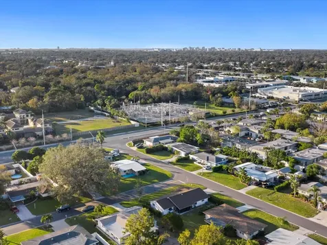 4123 Deerfield Drive Sarasota FL 34233