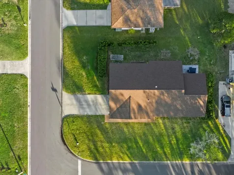 4123 Deerfield Drive Sarasota FL 34233