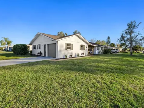 4123 Deerfield Drive Sarasota FL 34233