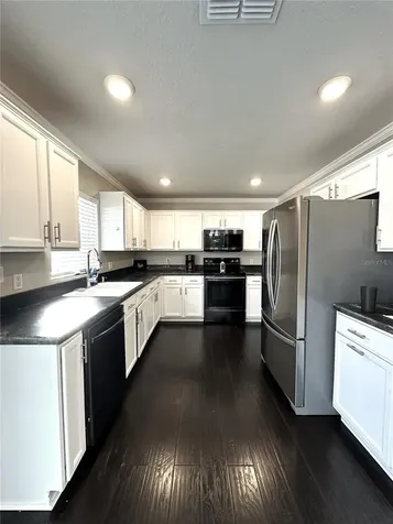 2578 Martins Run Tavares FL 32778