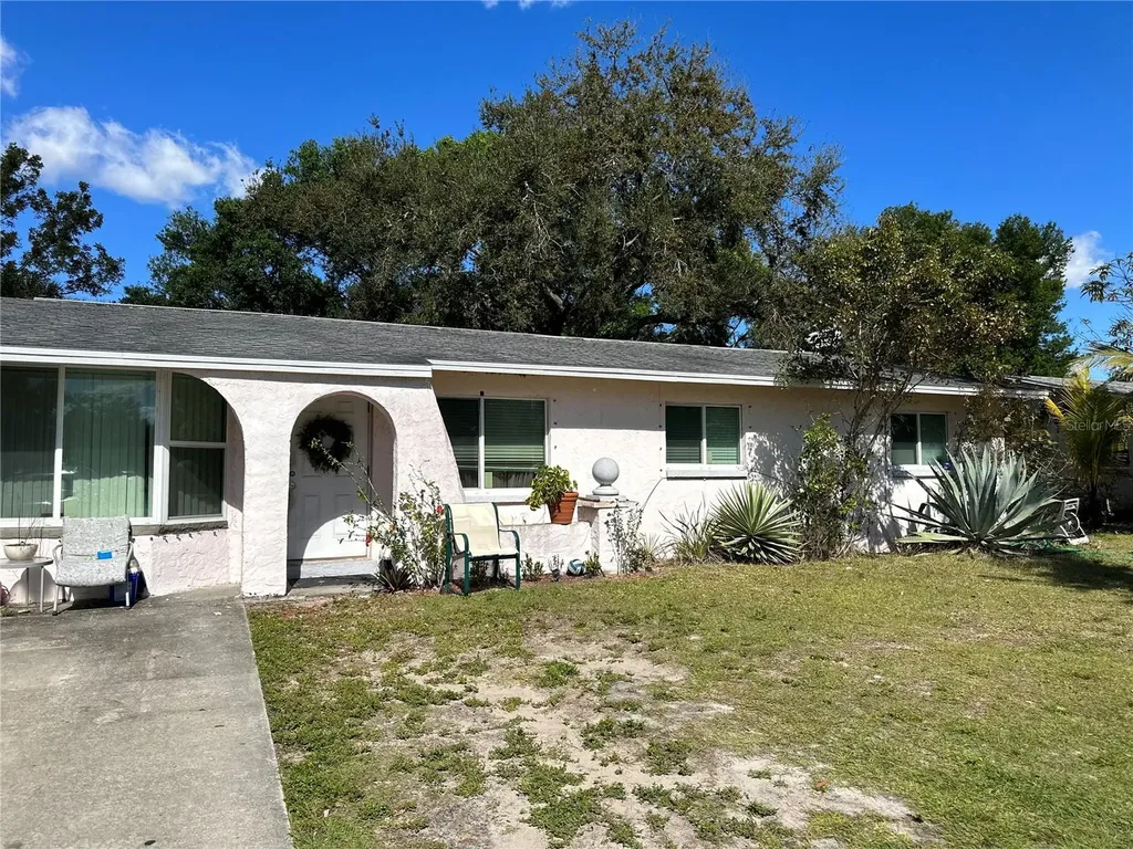 4975 Luckett Road Fort Myers FL 33905