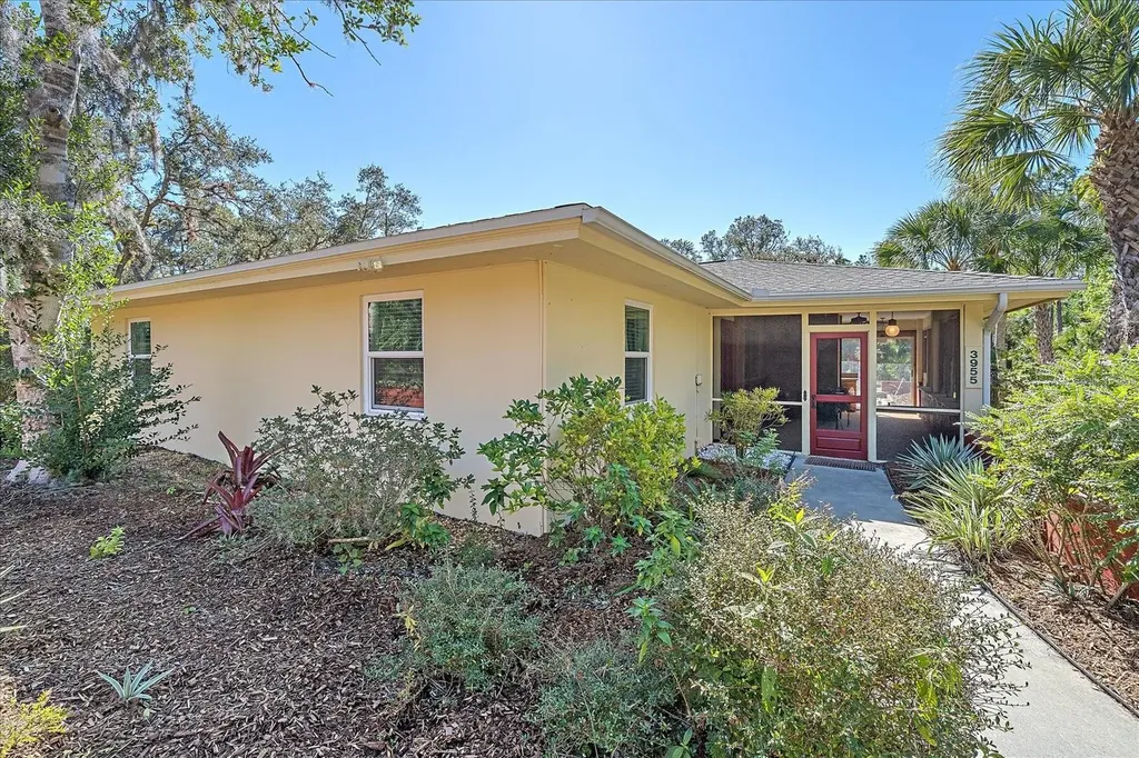 3955 E Venice Avenue Venice FL 34292