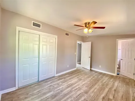 10905 N 22nd Street Tampa FL 33612
