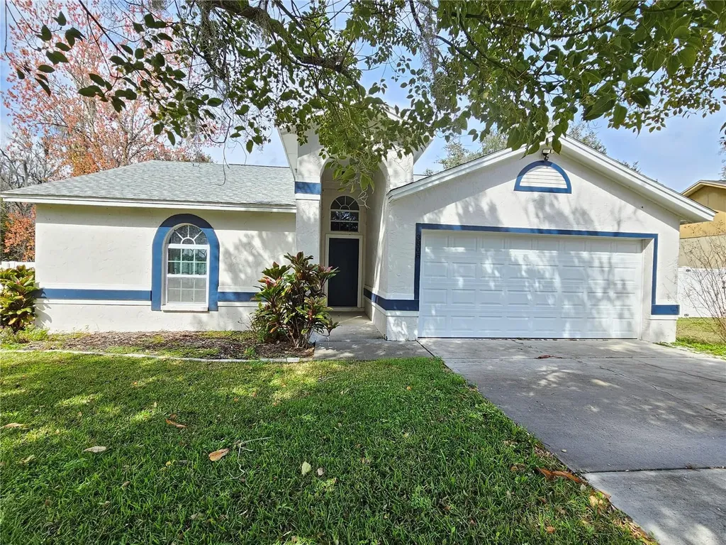 3808 Creek Woods Drive Plant City FL 33563