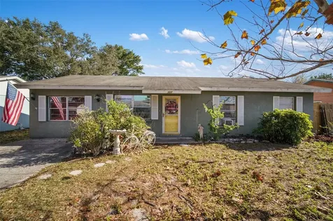 307 67th Street NE Bradenton FL 34208