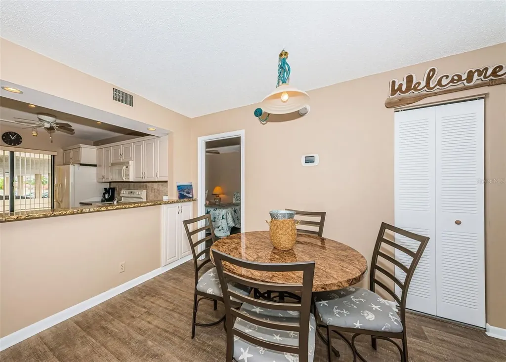 6322 Palma Del Mar Boulevard S St Petersburg FL 33715