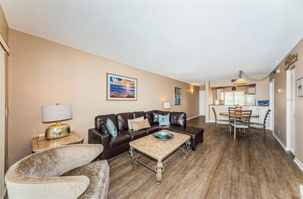 6322 Palma Del Mar Boulevard S St Petersburg FL 33715
