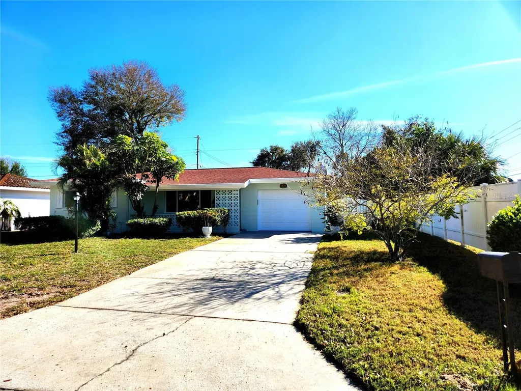 7098 41st Terrace N St Petersburg FL 33709
