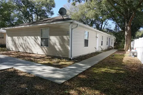 4917 18th Street Zephyrhills FL 33542
