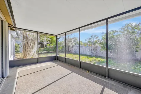 8608 Thimbleberry Lane Tampa FL 33635