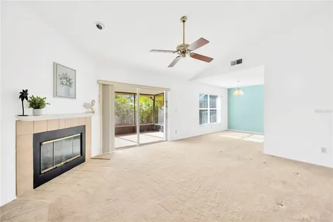 8608 Thimbleberry Lane Tampa FL 33635