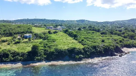 53 Calle Canon Vieques PR 00765