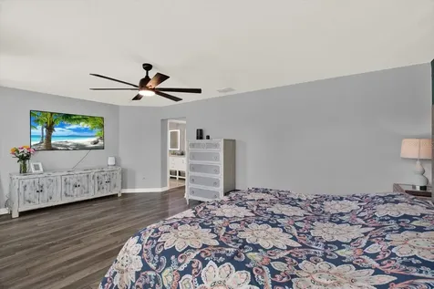 1643 Ludington Avenue Wesley Chapel FL 33543