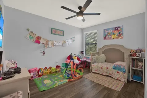 1643 Ludington Avenue Wesley Chapel FL 33543