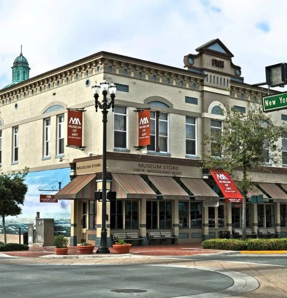 217 N Hill Avenue Deland FL 32724