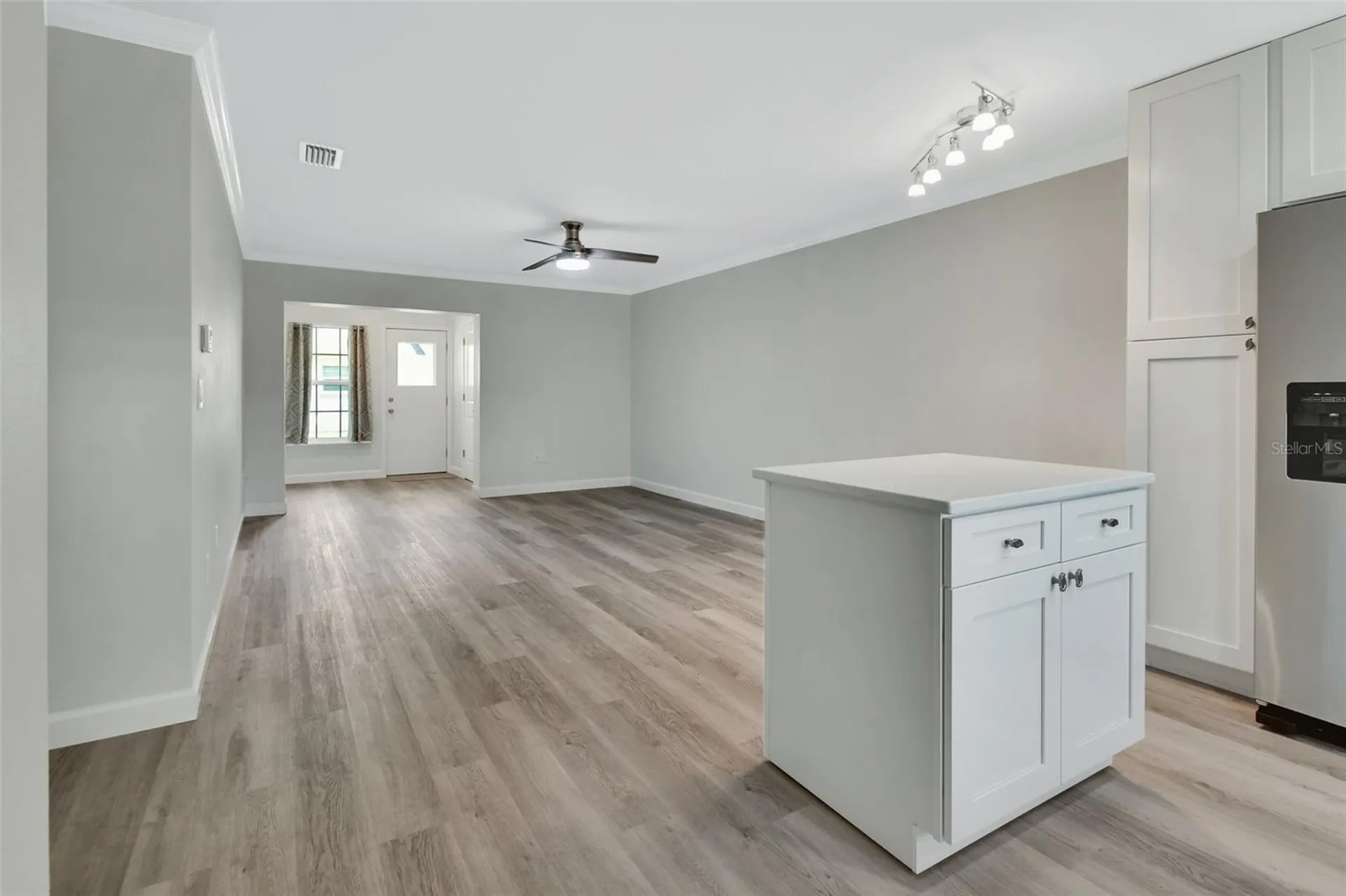 217 N Hill Avenue Deland FL 32724