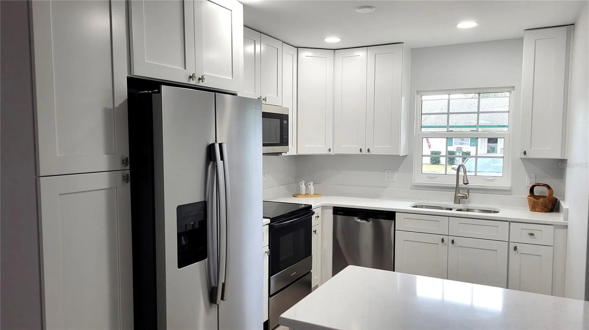 217 N Hill Avenue Deland FL 32724