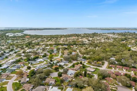 6610 27th Avenue Drive W Bradenton FL 34209