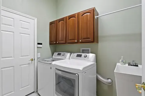 5054 Devon Park Drive Tampa FL 33647