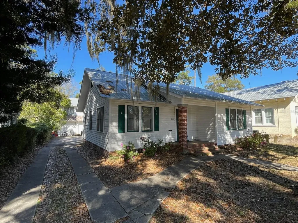 2032 NW 3rd Avenue Gainesville FL 32603